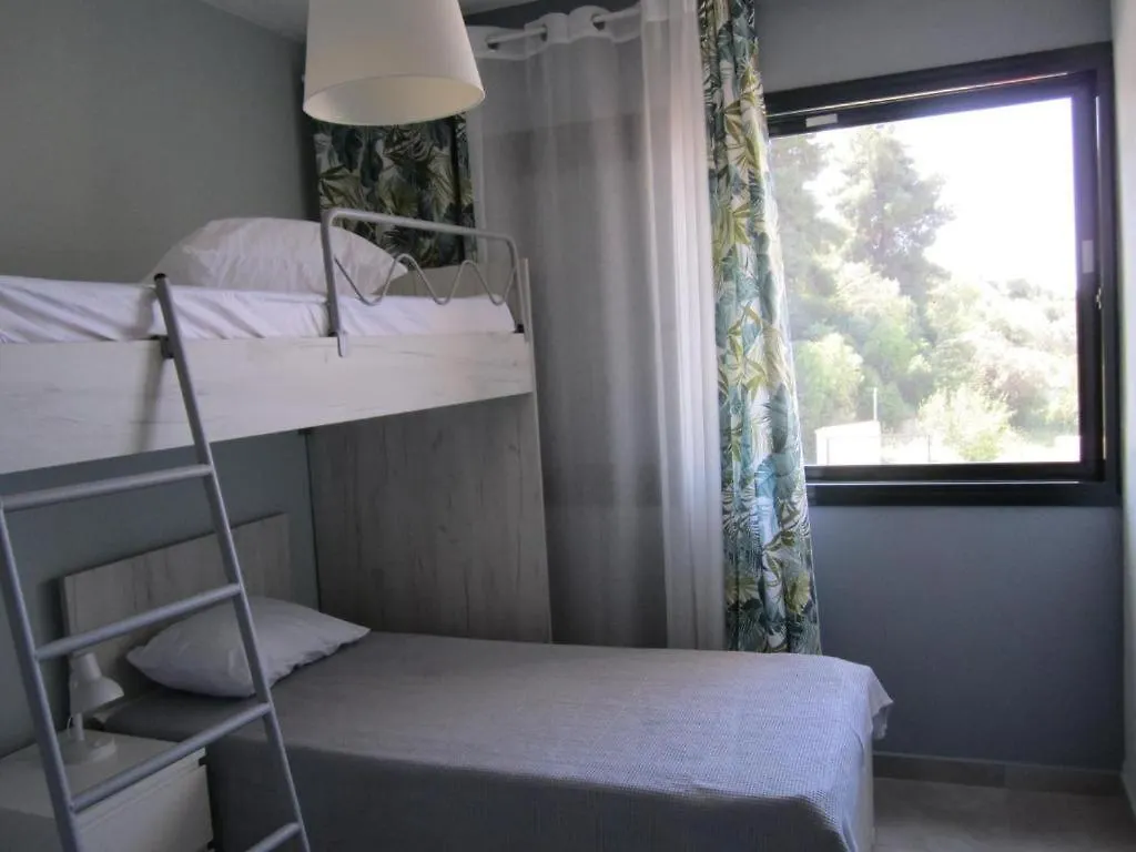 Apartament Infinity Deluxe Ajia Paraskiewi 0*,  Grecja